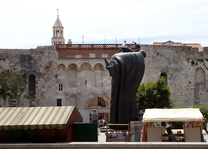 Lejlighed King Tom Street *