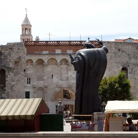 Διαμέρισμα King Tom Street *